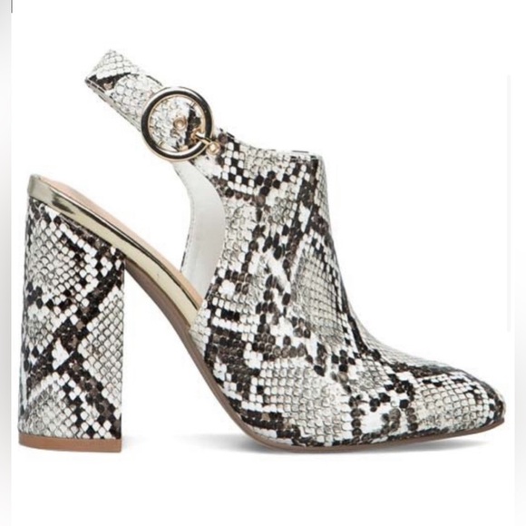 White Snake-Embossed Aalia Pump - Shoe Dazzle- US 9.5 - Picture 2 of 6